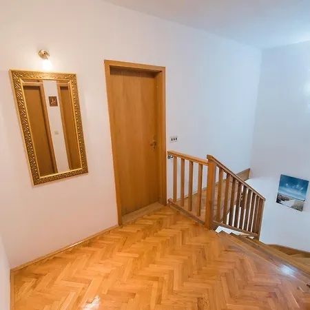 Apartment Mandic